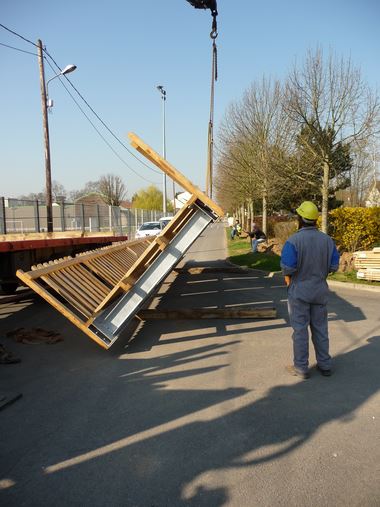 Passerelle mixte bois / métal